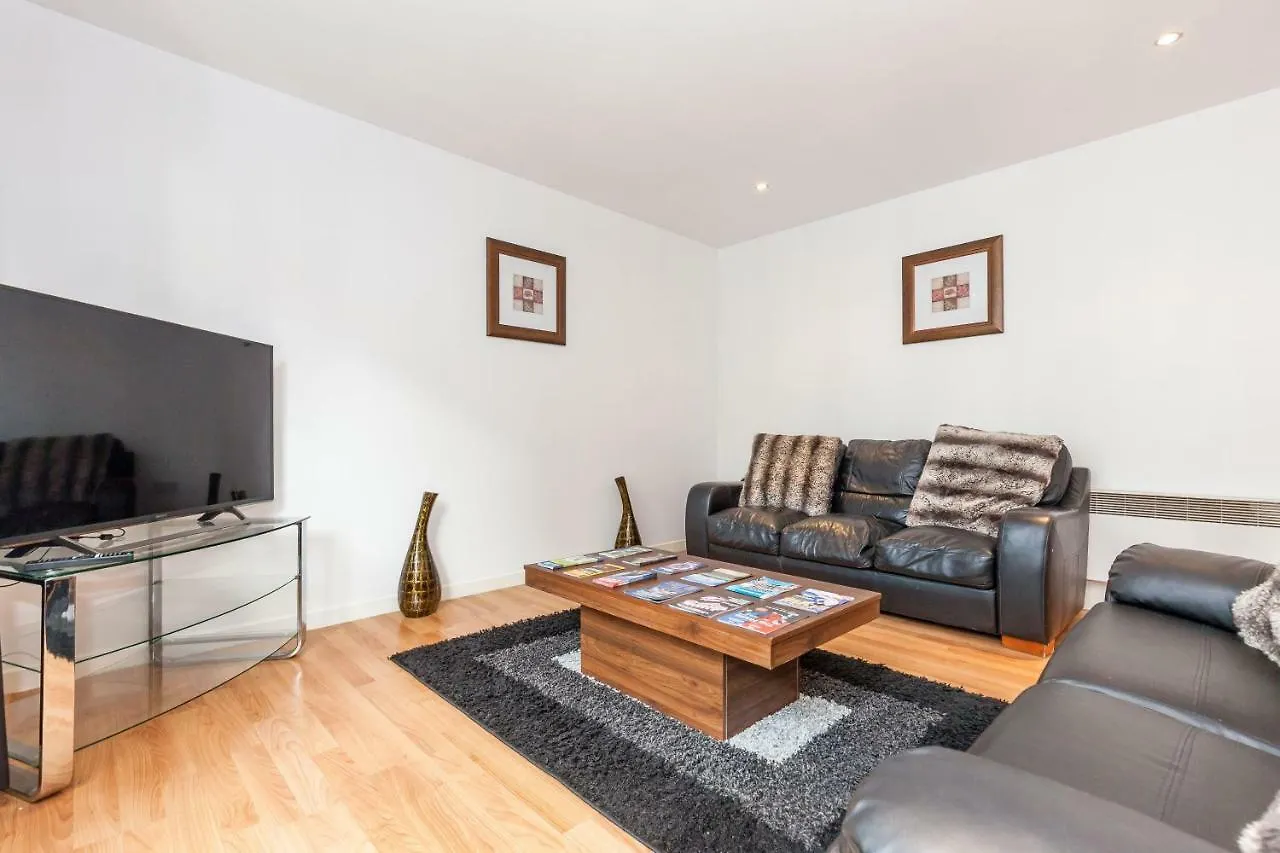 Stylish Apartment Edinburgh